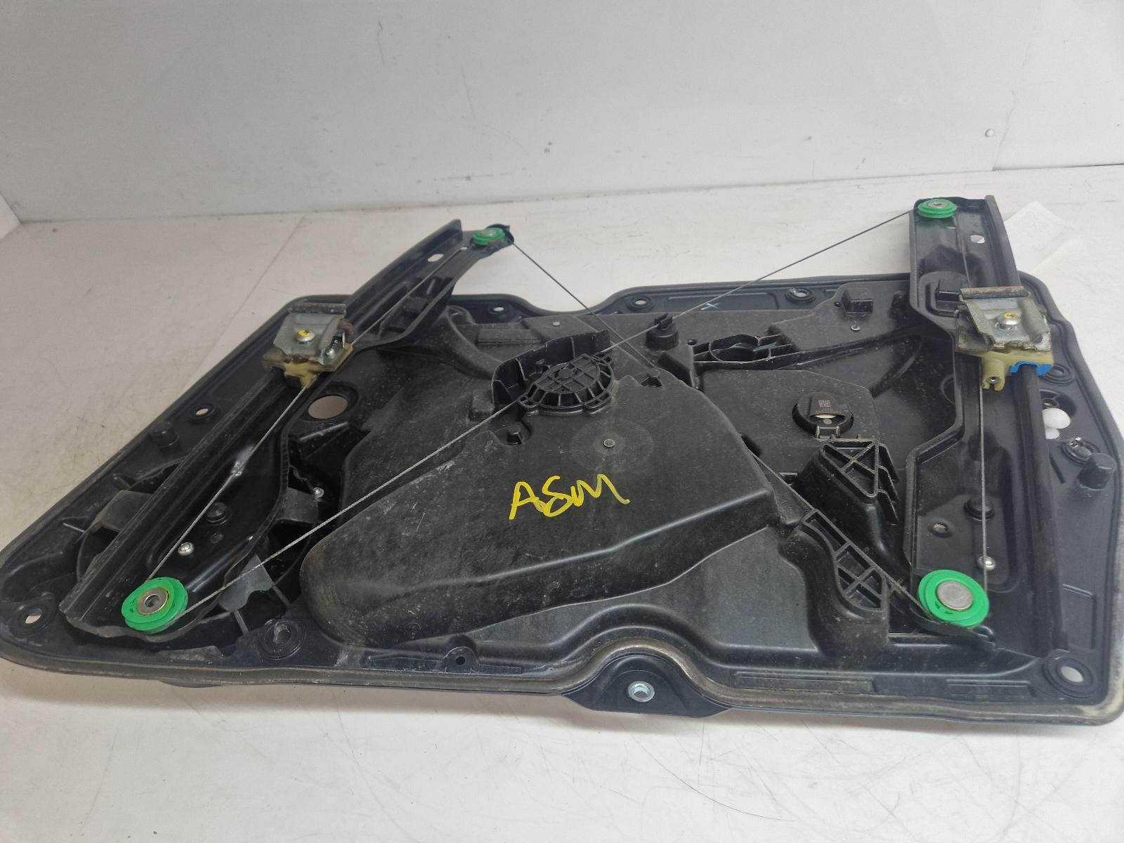 View Auto part LF Window Regulator Volkswagen Golf 2009