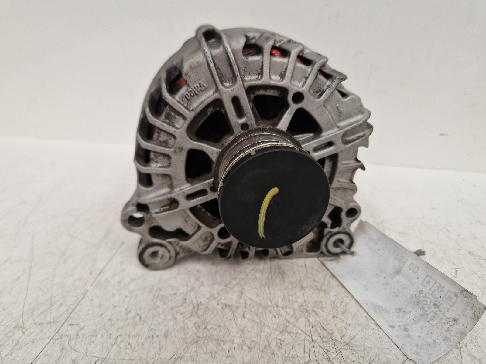 View Auto part Alternator Volkswagen Golf 2009