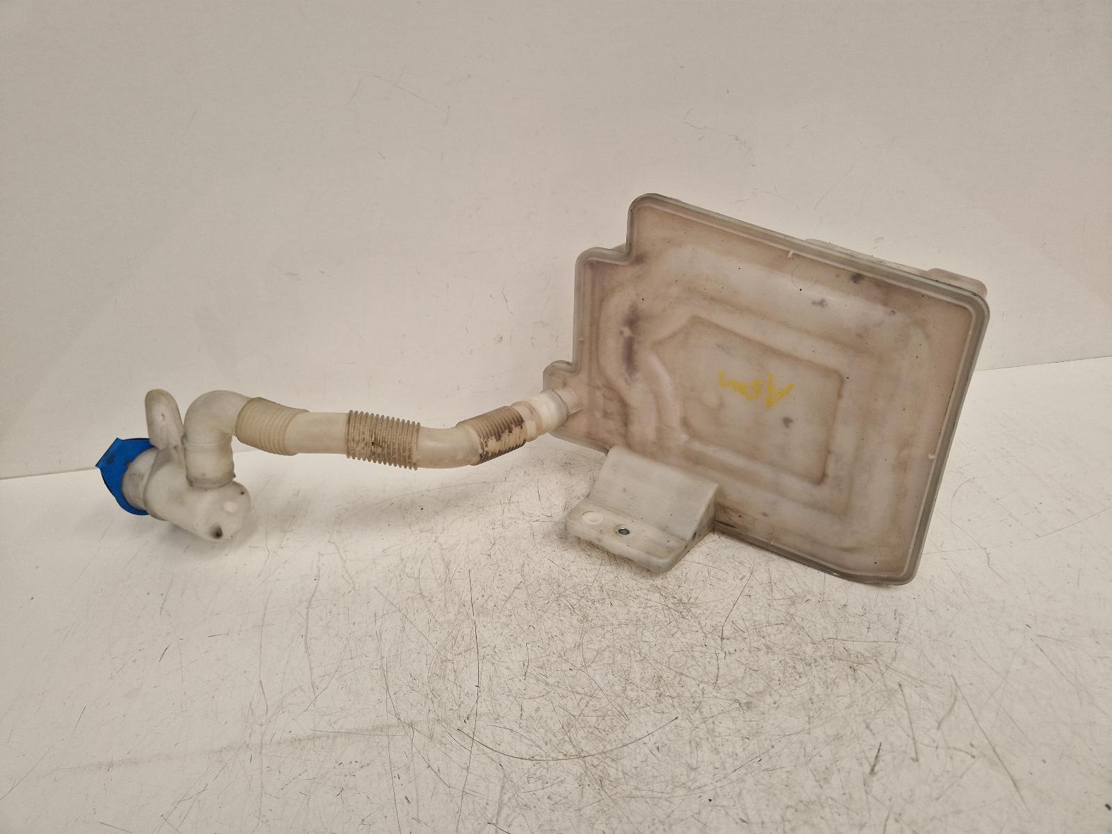 View Auto part Washer Bottle Volkswagen Golf 2009
