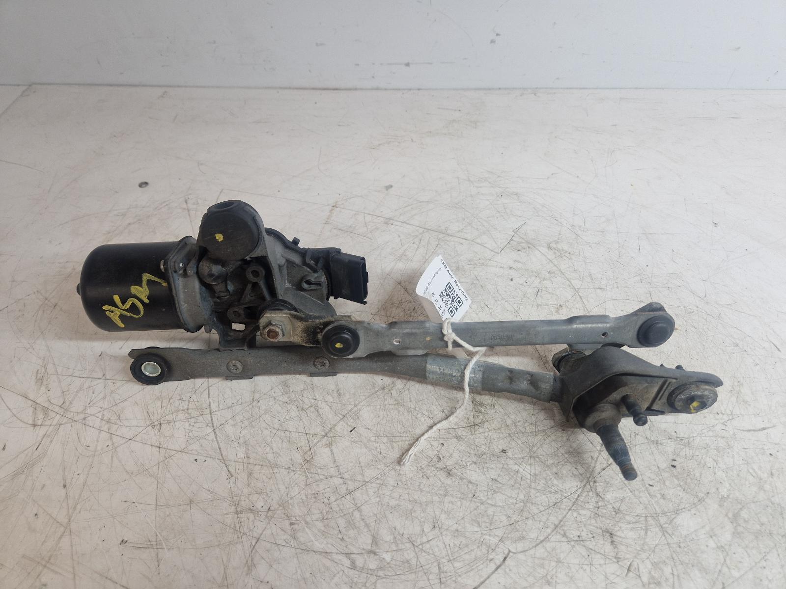 View Auto part Wiper Motor Front Peugeot 107 2009