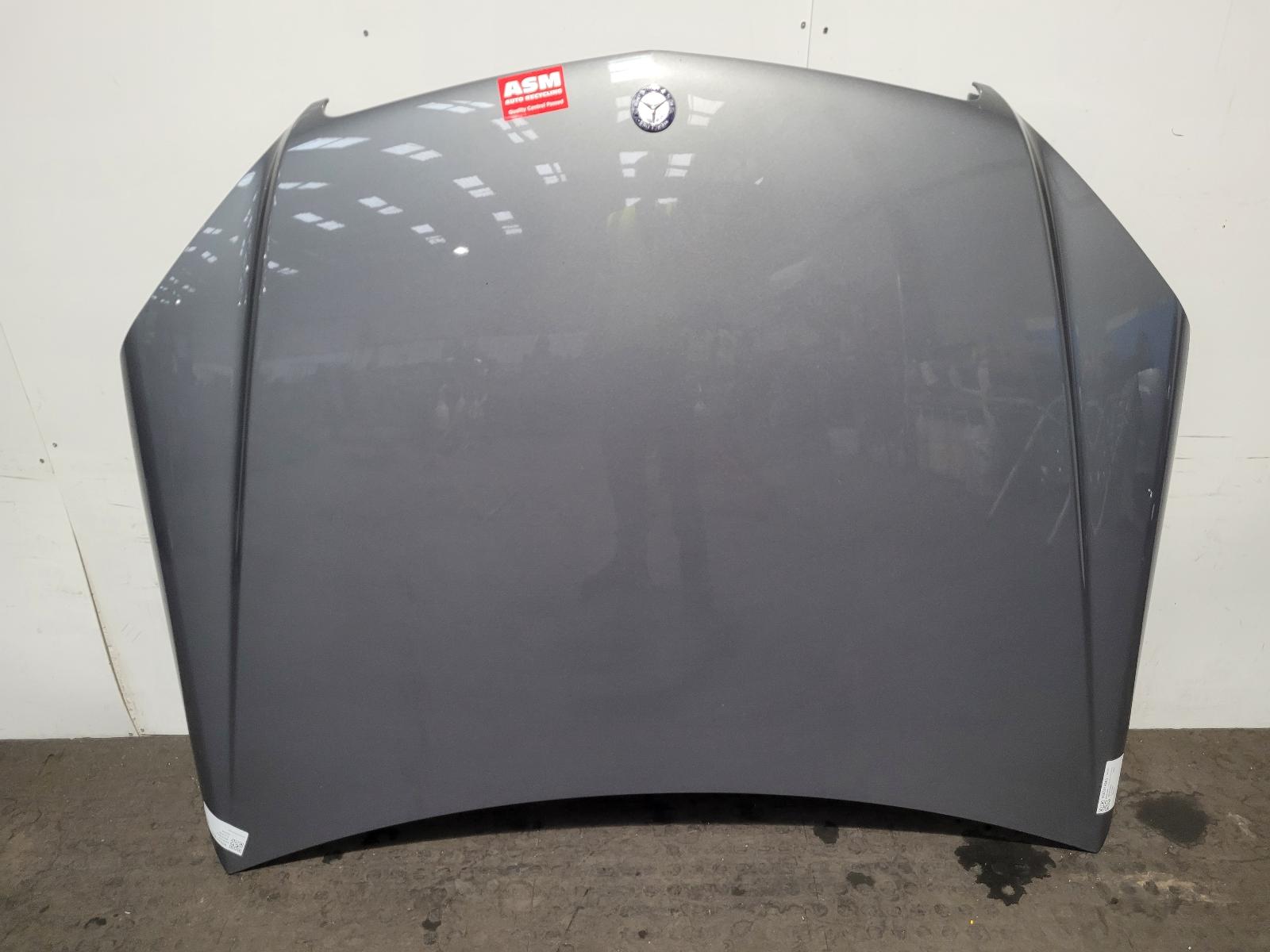 View Auto part Bonnet Mercedes C Class 2009