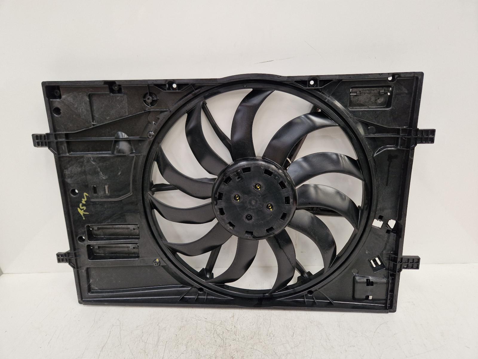 View Auto part Engine Cooling Motor Volkswagen Golf 2025