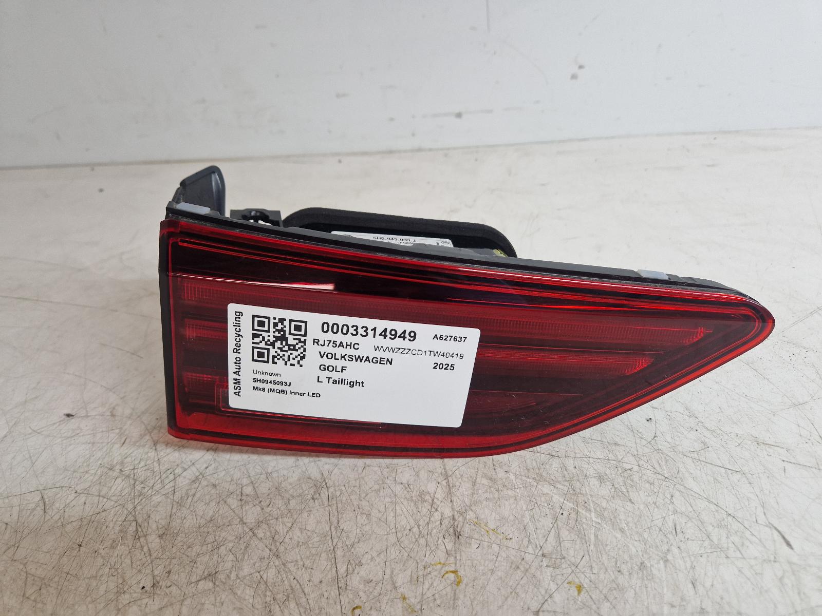 View Auto part L Taillight Volkswagen Golf 2025
