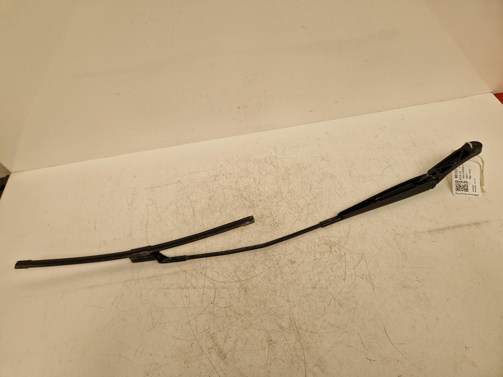 View Auto part Wiper Arm Volkswagen Golf 2025