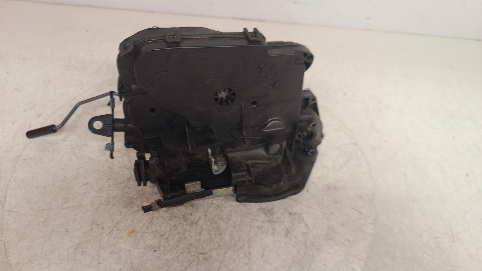 View Auto part Door Lock Assembly Bmw 3 Series 2010
