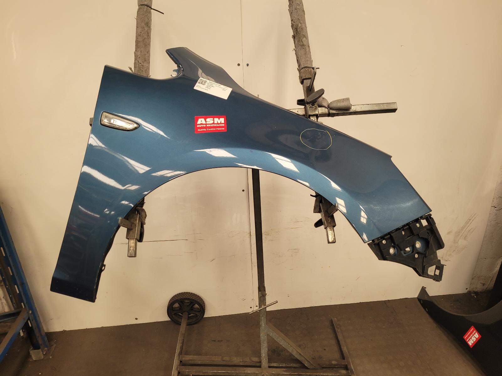 View Auto part R Wing Vauxhall Astra 2014