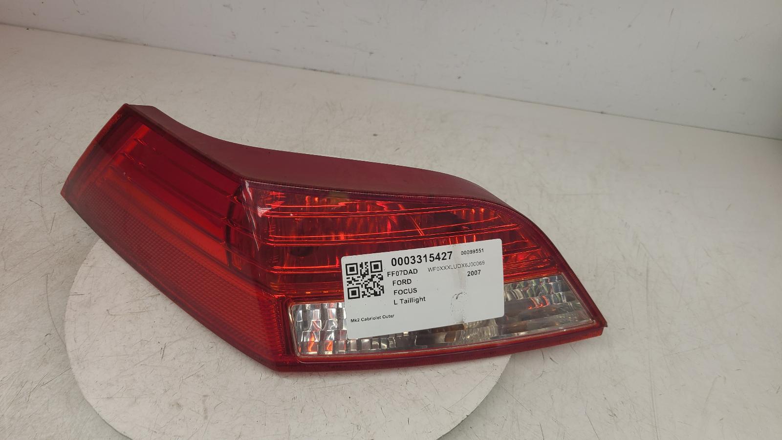 View Auto part L Taillight Ford Focus 2007