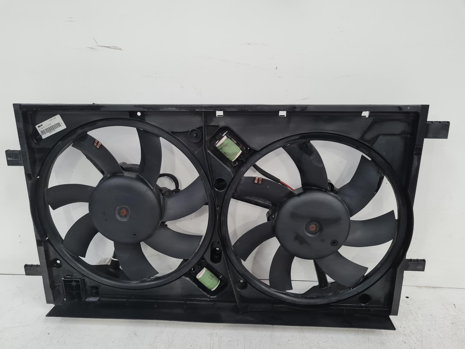 View Auto part Engine Cooling Motor Vauxhall Insignia 2013