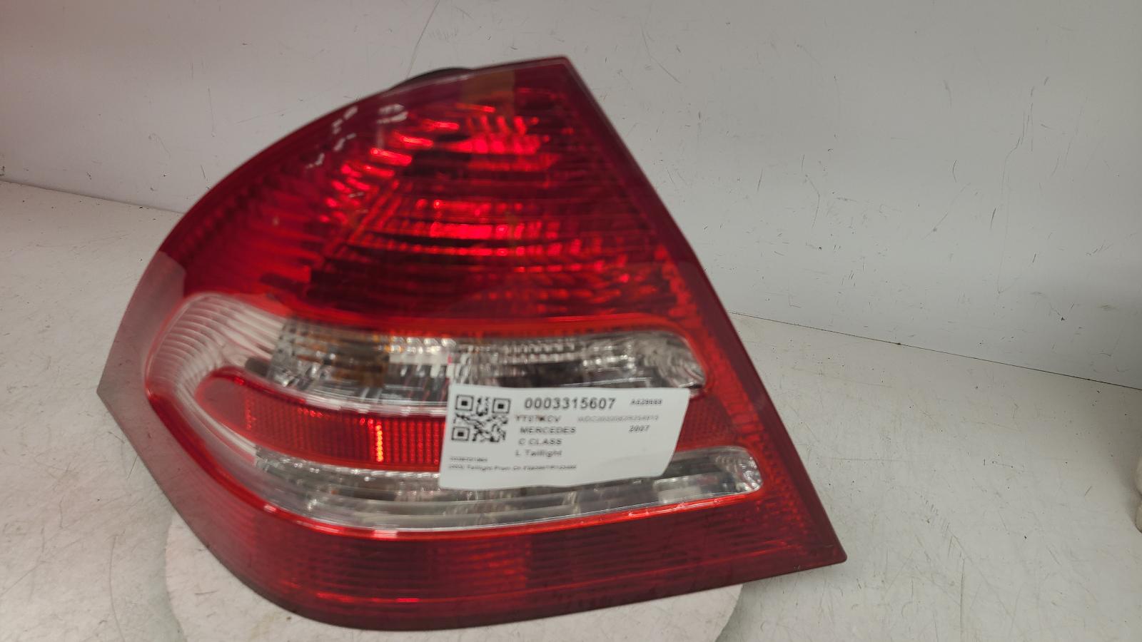 View Auto part L Taillight Mercedes C Class 2007