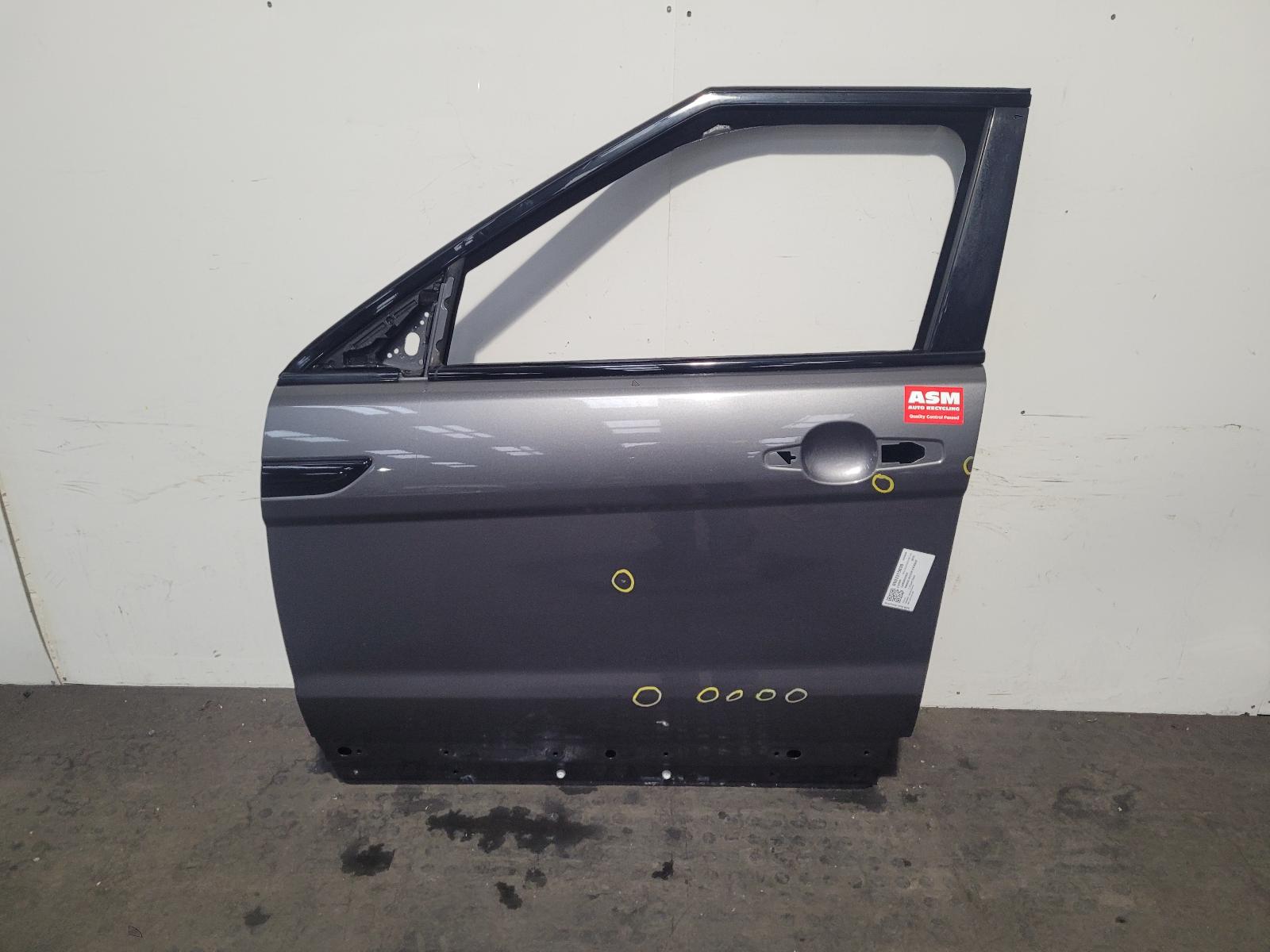 View Auto part L Front Door Land Rover Range Rover Evoque 2015