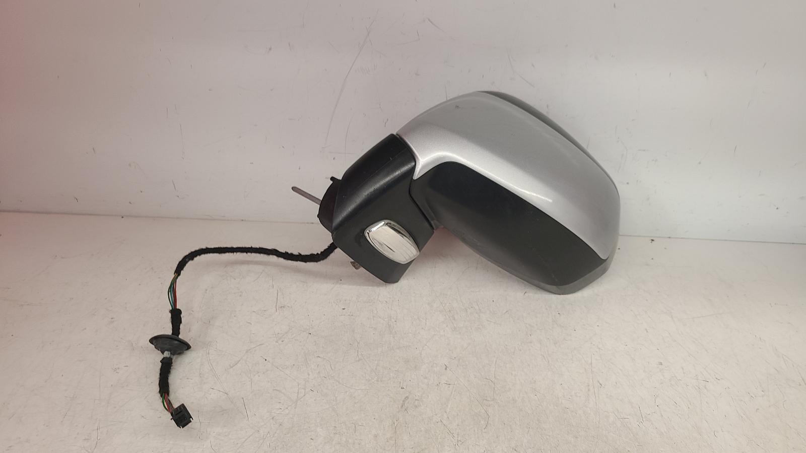 View Auto part L Door Mirror Peugeot 3008 2012