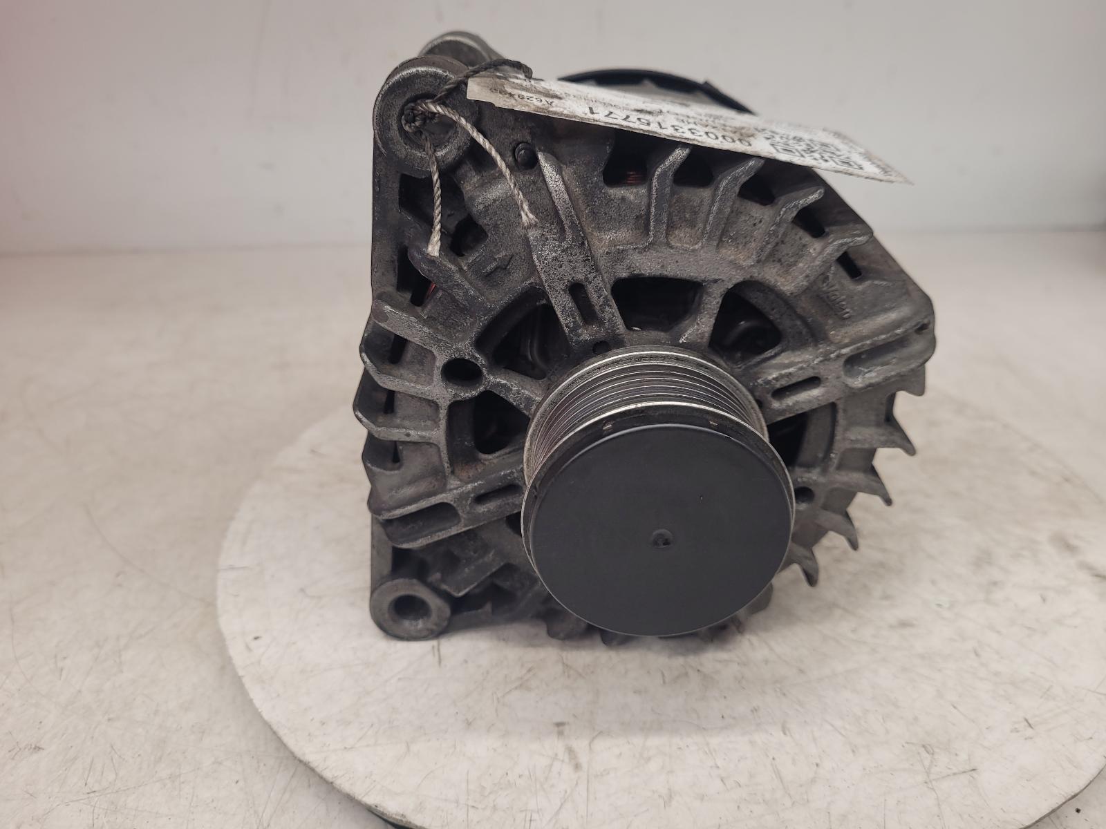 View Auto part Alternator Peugeot 3008 2012
