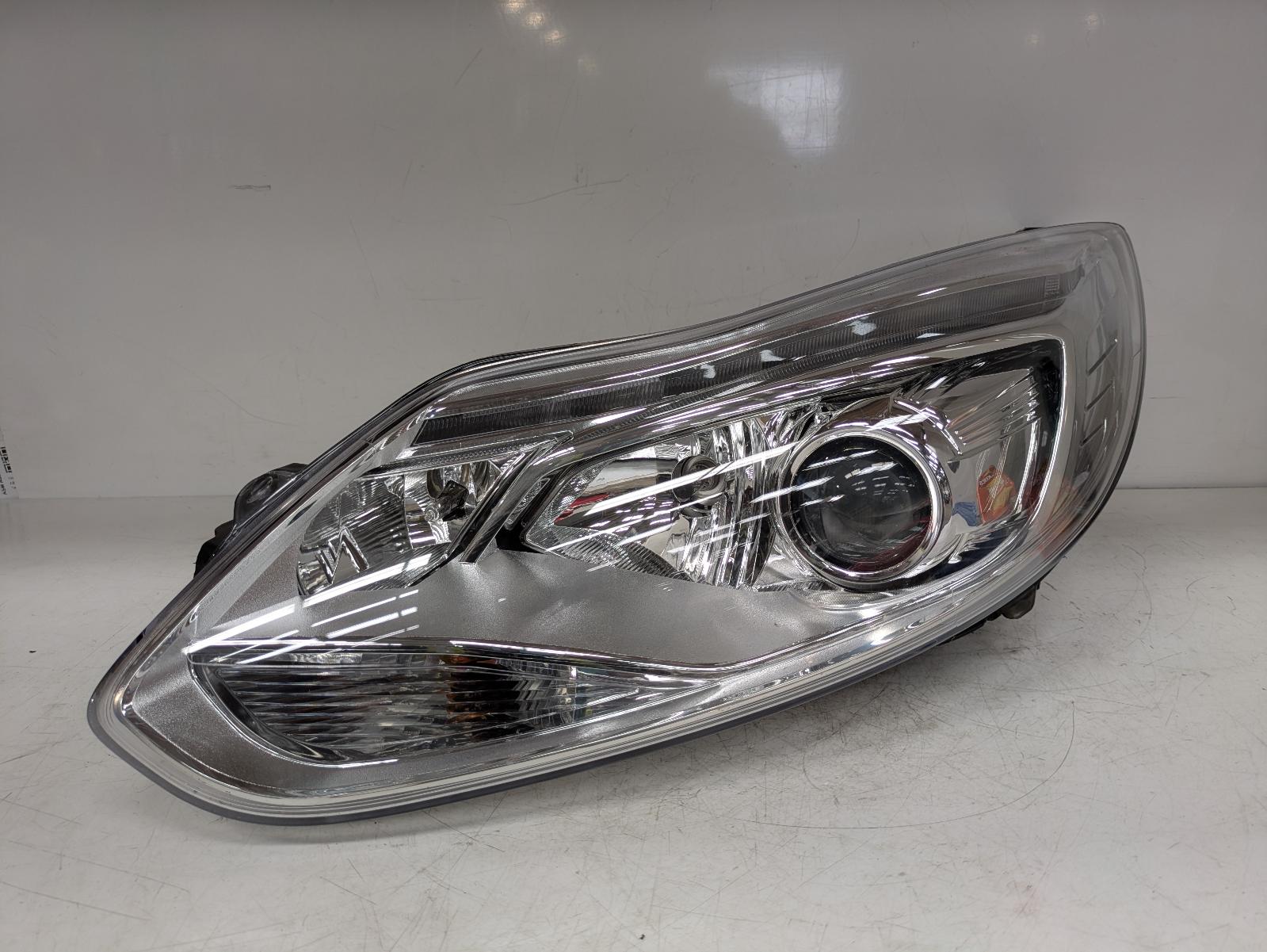View Auto part L Headlamp Ford Focus 2012