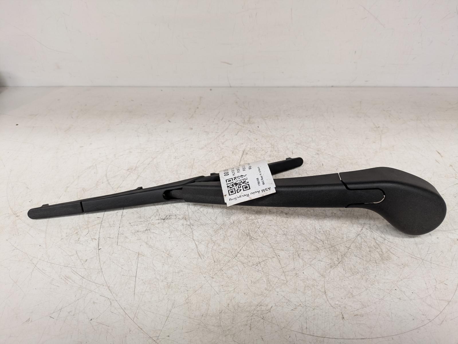 View Auto part Wiper Arm Ford Focus 2012