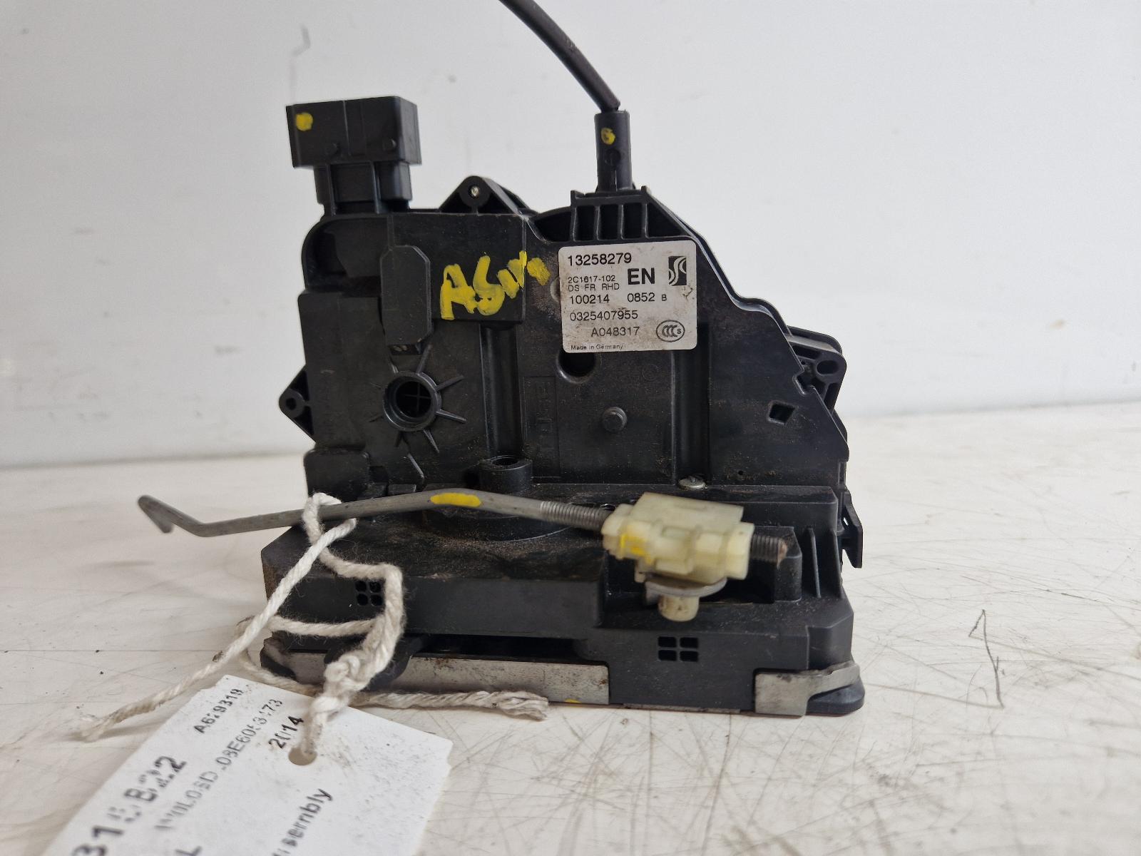 View Auto part Door Lock Assembly Vauxhall Corsa 2014