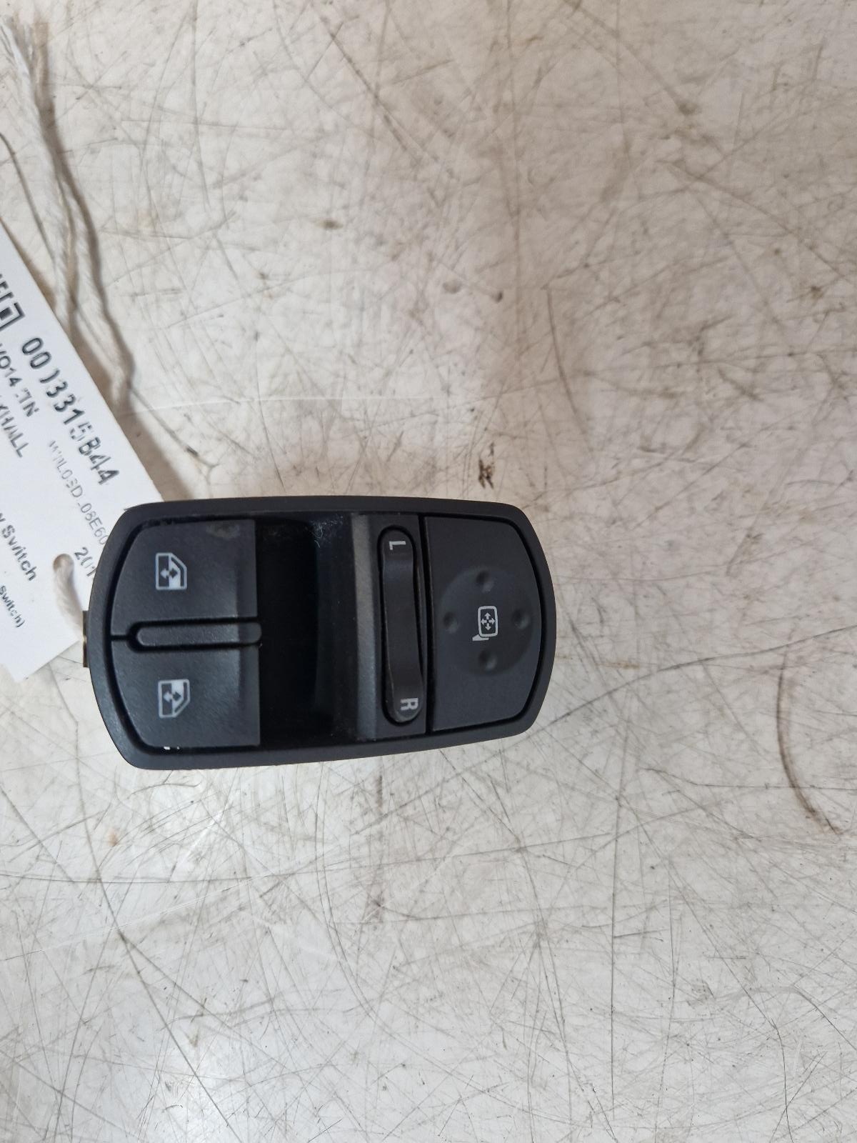 View Auto part Elect. Window Switch Vauxhall Corsa 2014