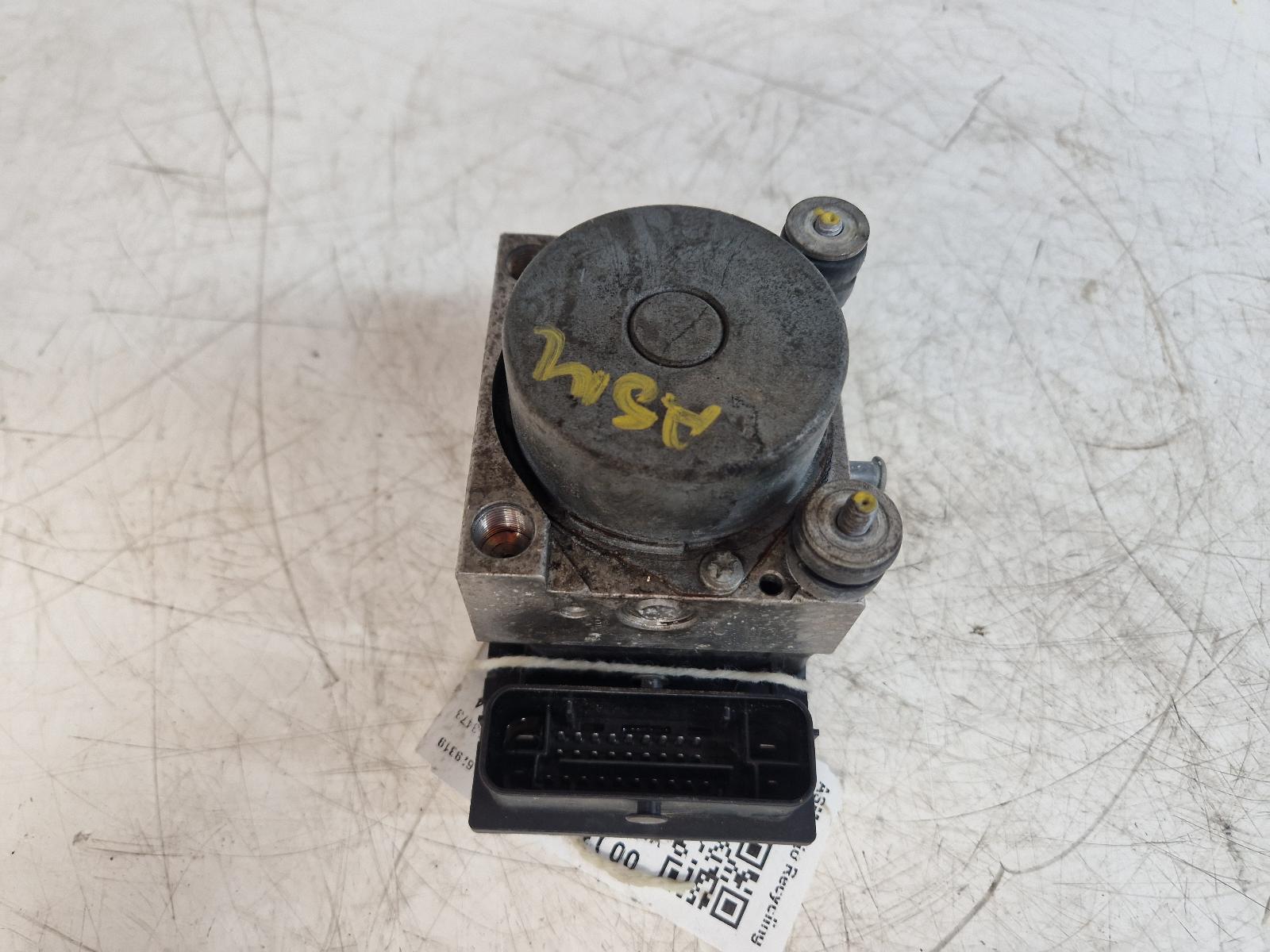 View Auto part ABS Pump/Modulator Vauxhall Corsa 2014
