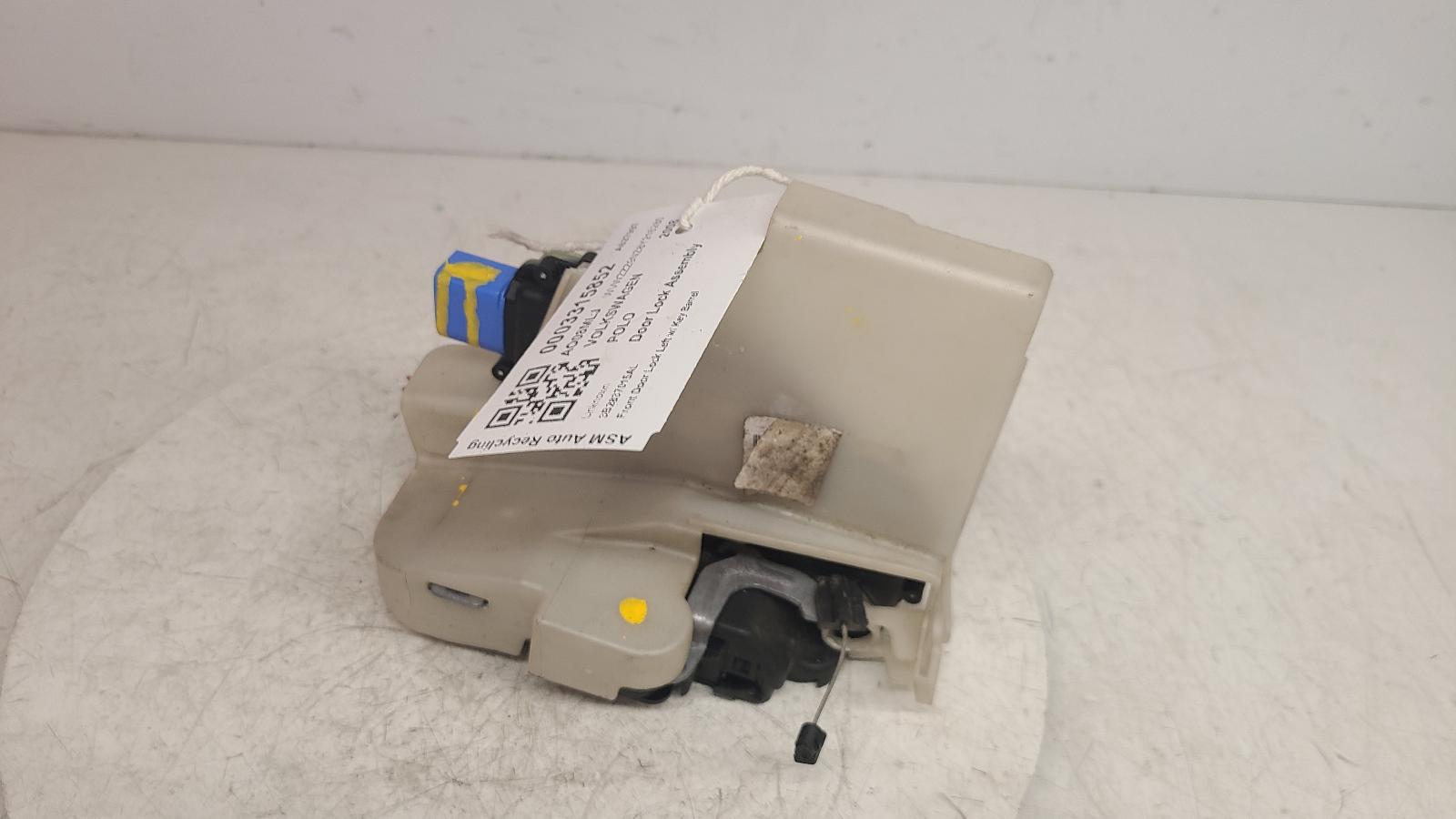 View Auto part Door Lock Assembly Volkswagen Polo 2008