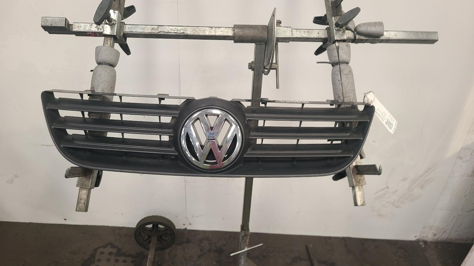 View Auto part Grille Volkswagen Polo 2008