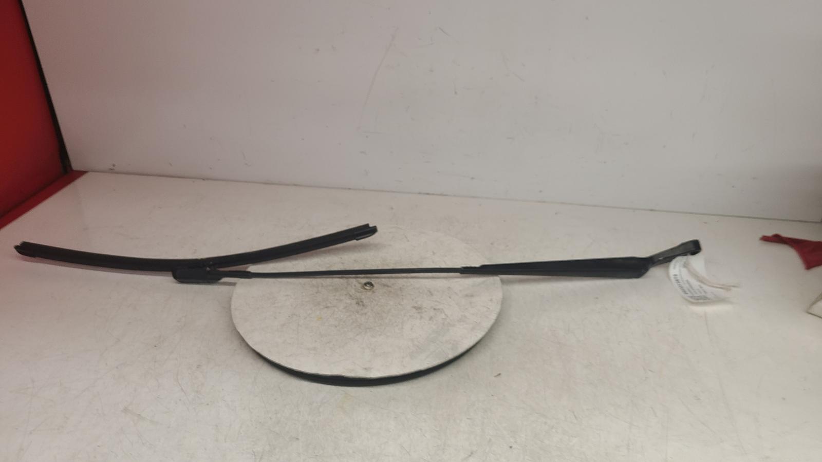 View Auto part Wiper Arm Volkswagen Polo 2008