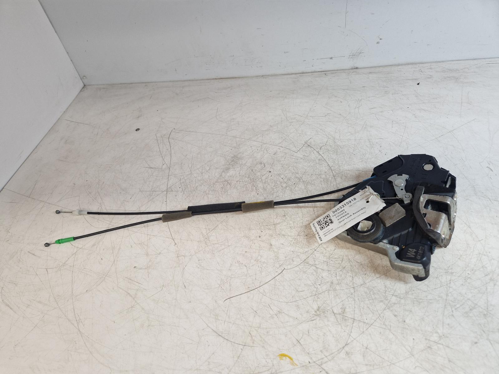 View Auto part Door Lock Assembly Toyota Avensis 2015