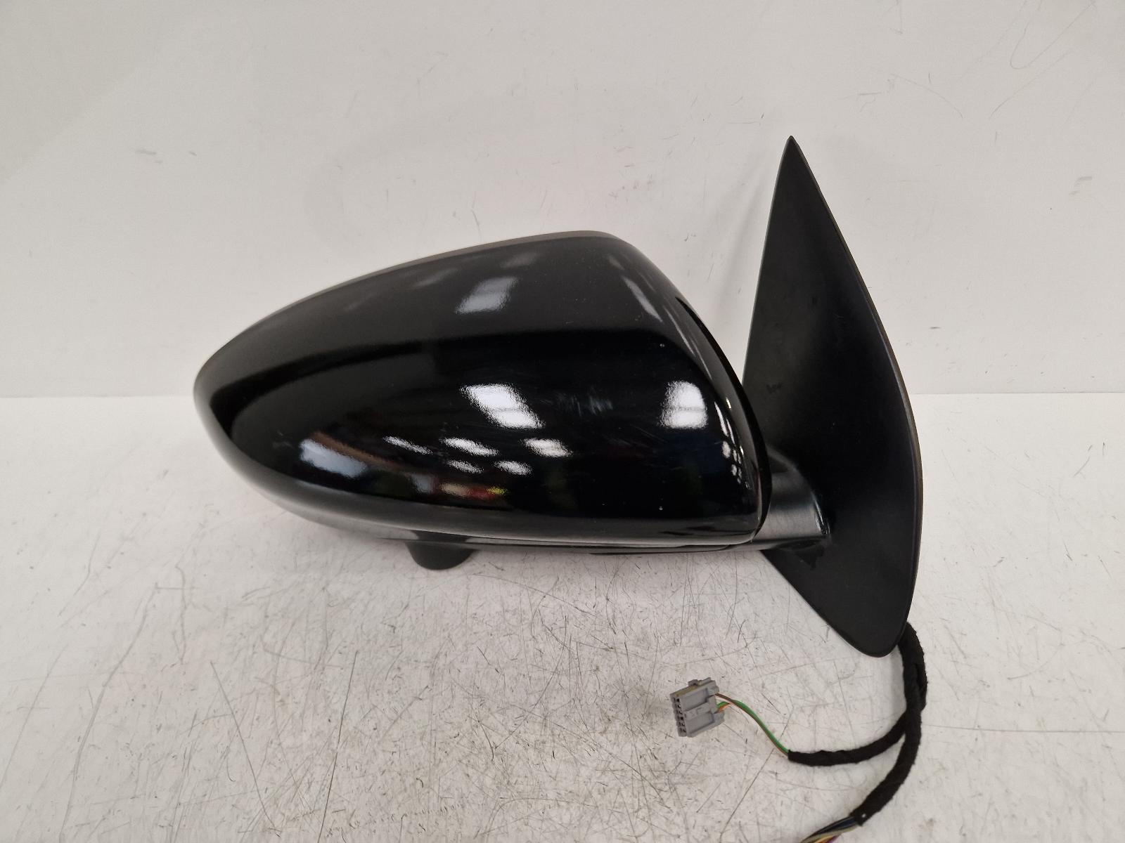View Auto part R Door Mirror Nissan Qashqai 2013
