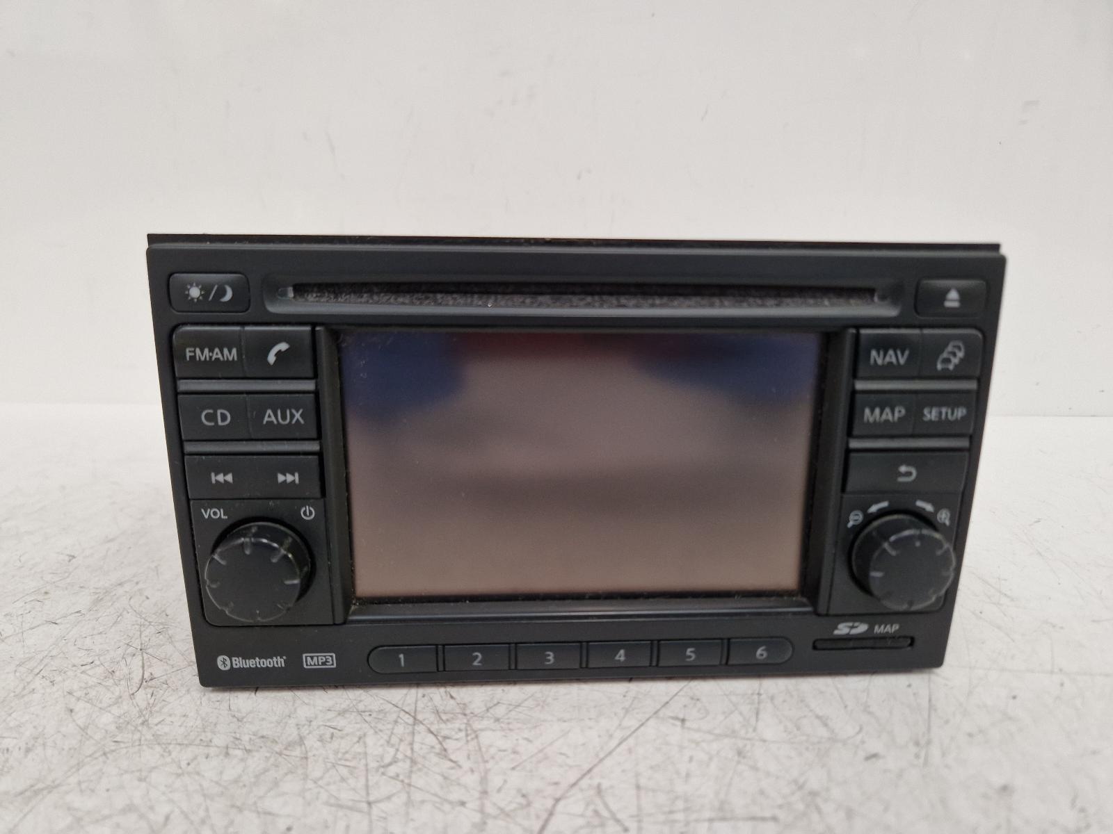 View Auto part A/V Equipment Nissan Qashqai 2013
