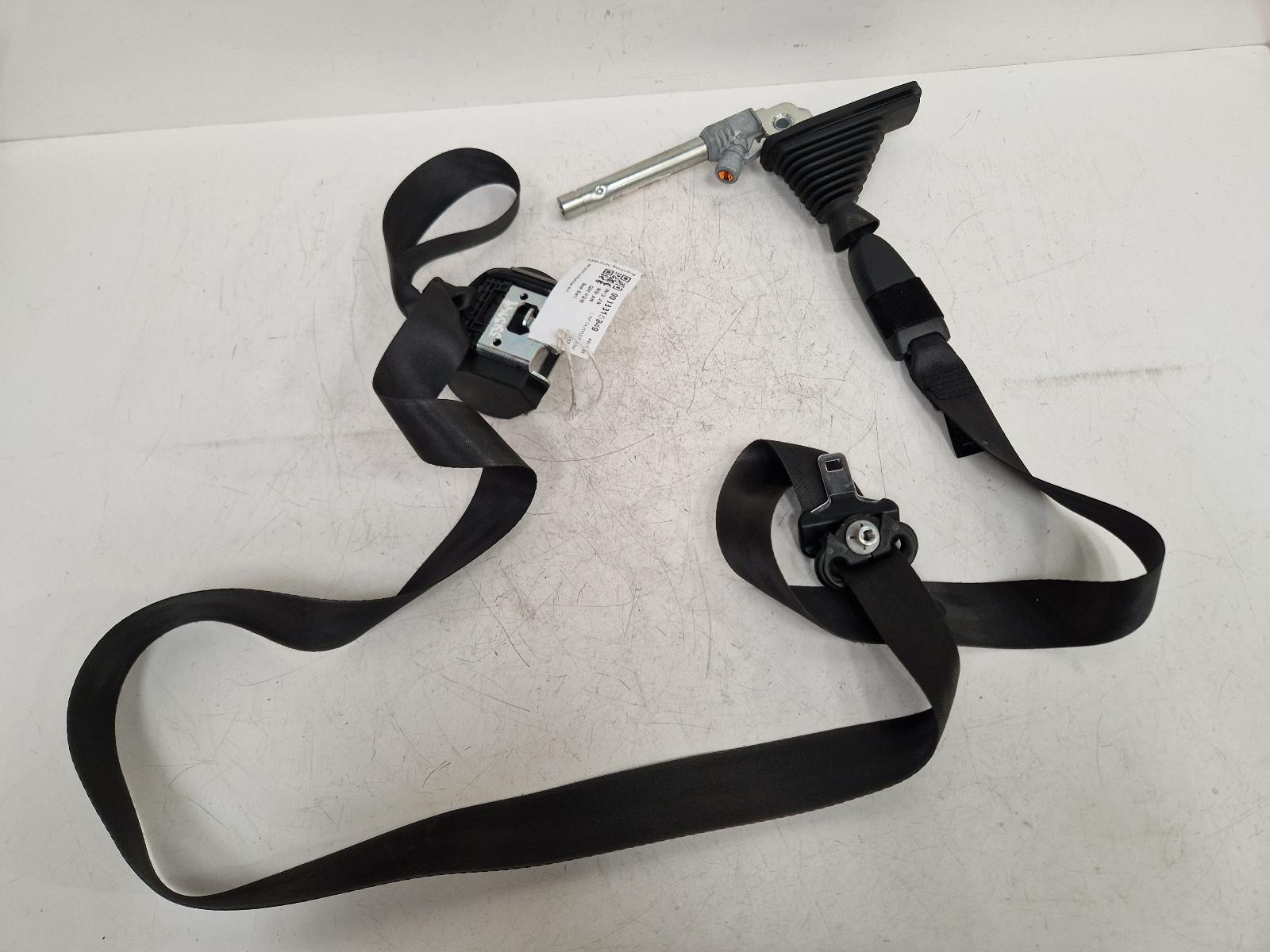 View Auto part Seat Belt Nissan Qashqai 2013