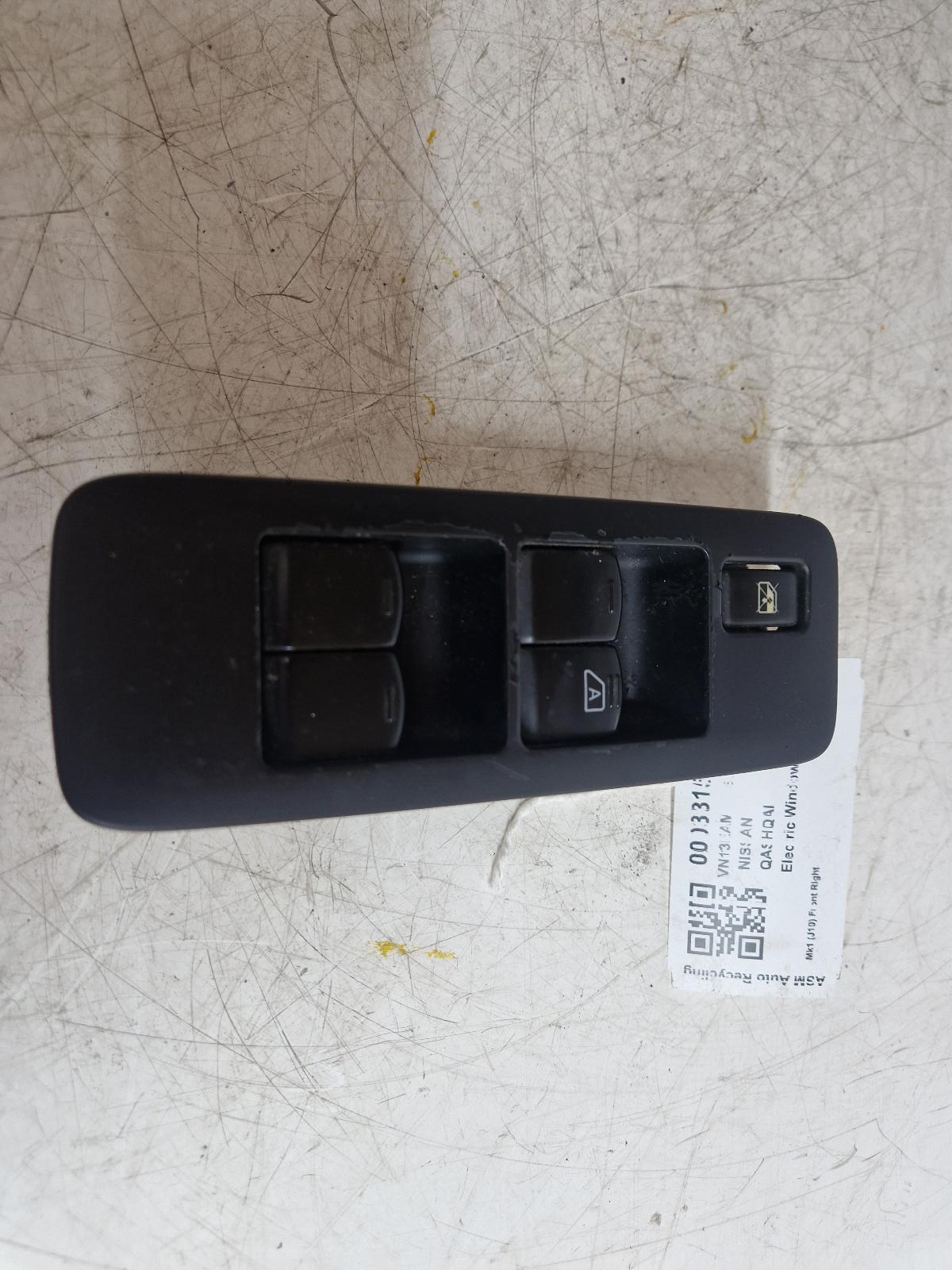 View Auto part Elect. Window Switch Nissan Qashqai 2013