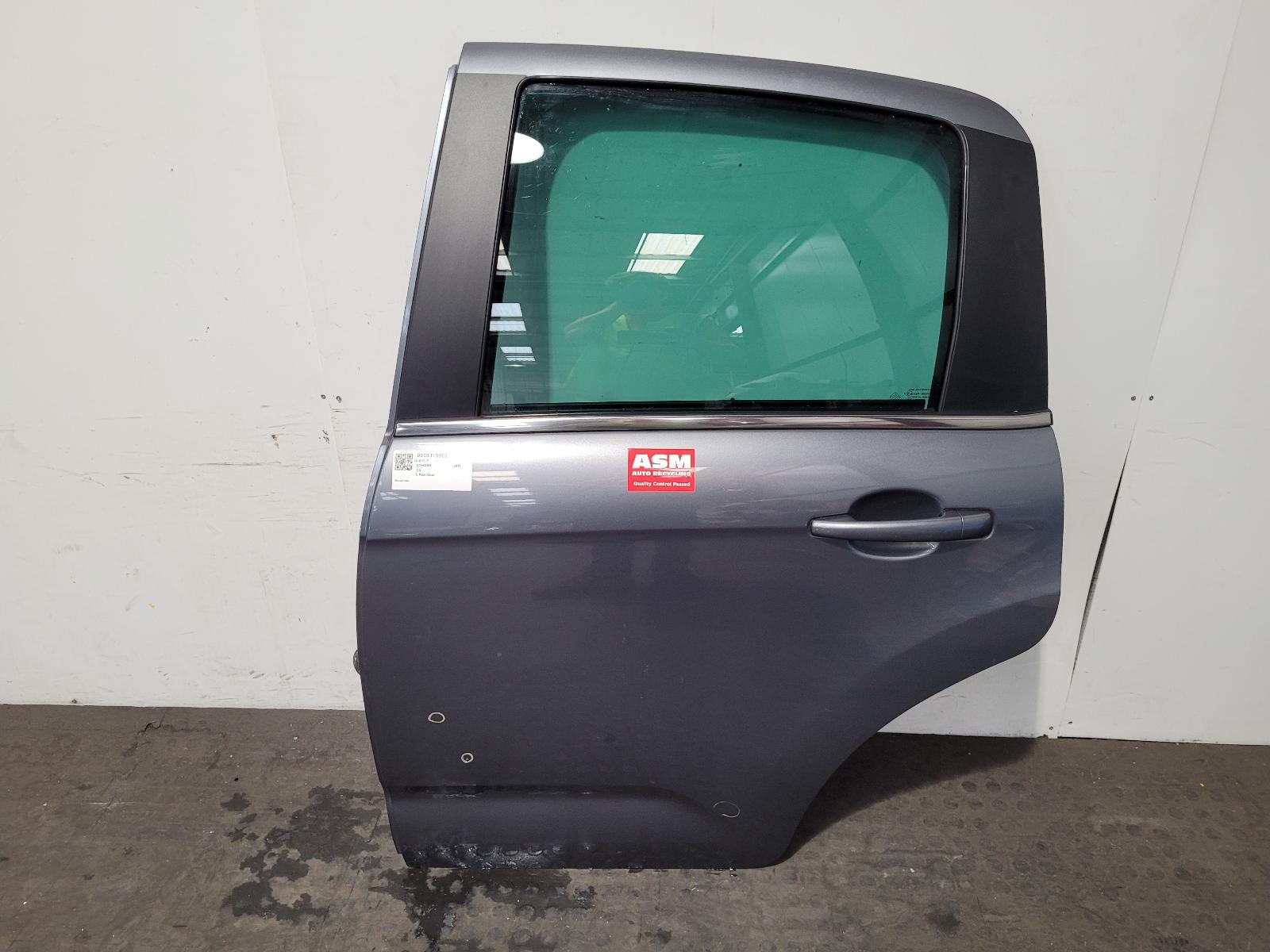 View Auto part L Rear Door Citroen C3 2011