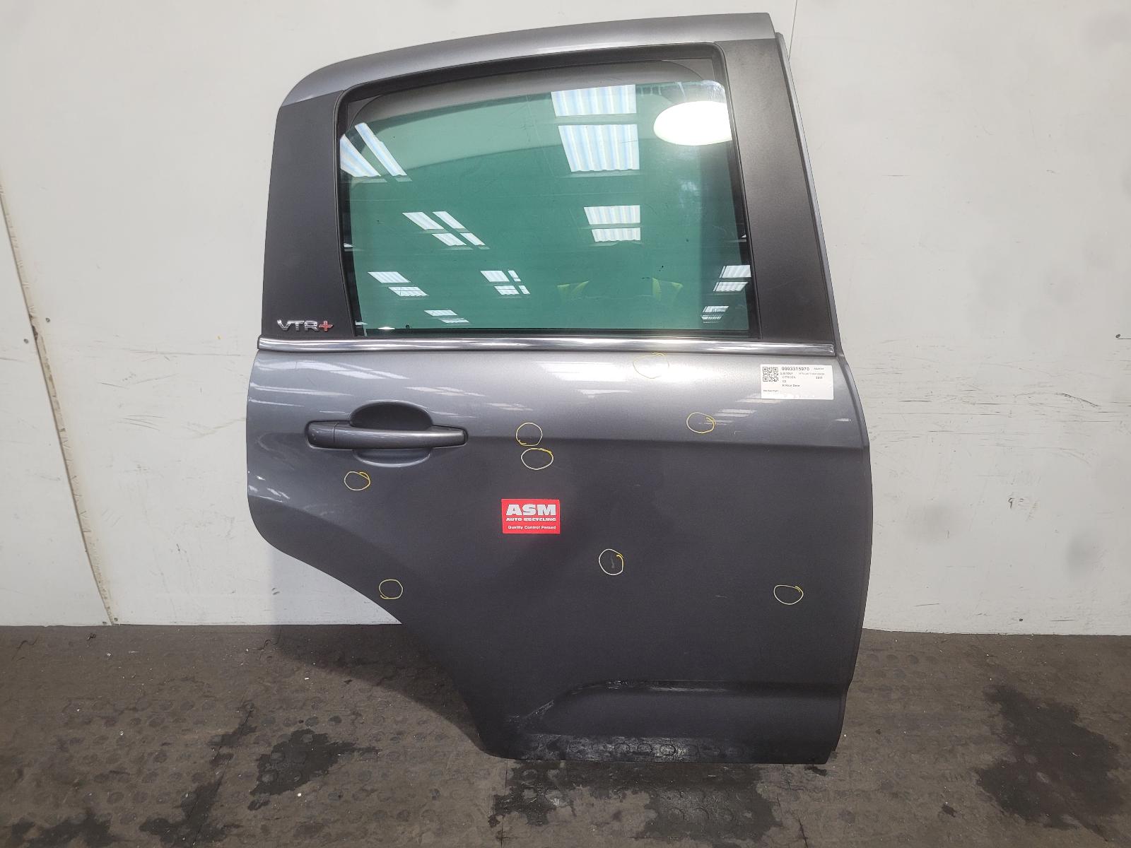 View Auto part R Rear Door Citroen C3 2011