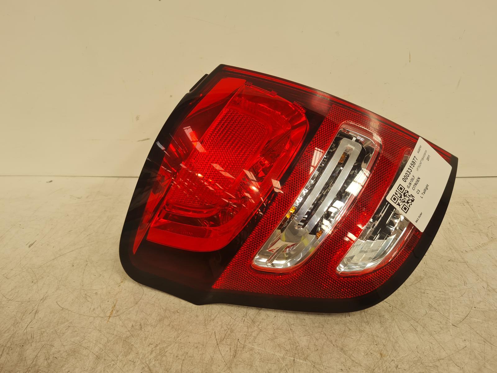 View Auto part L Taillight Citroen C3 2011