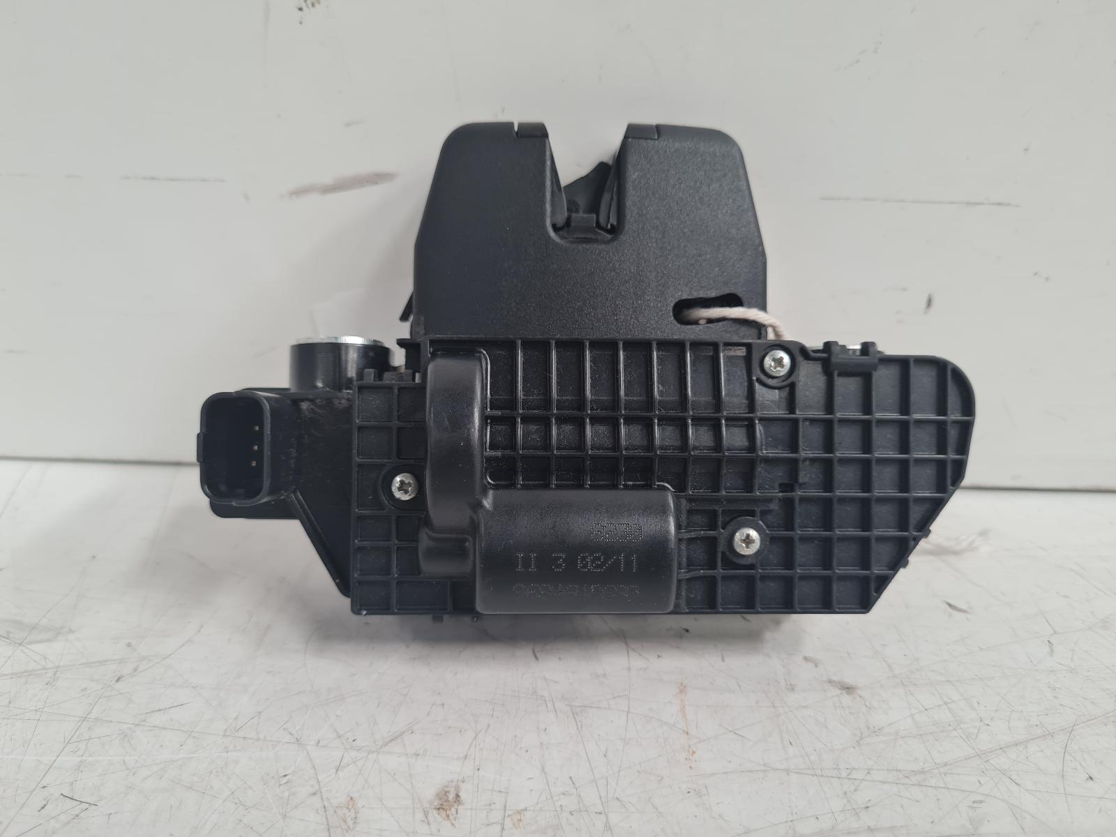 View Auto part Bootlid/Tailgate Lock Citroen C3 2011