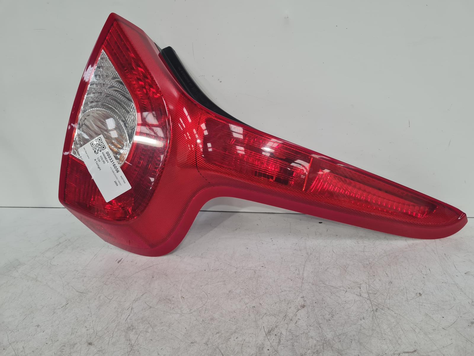 View Auto part R Taillight Volvo C30 2009