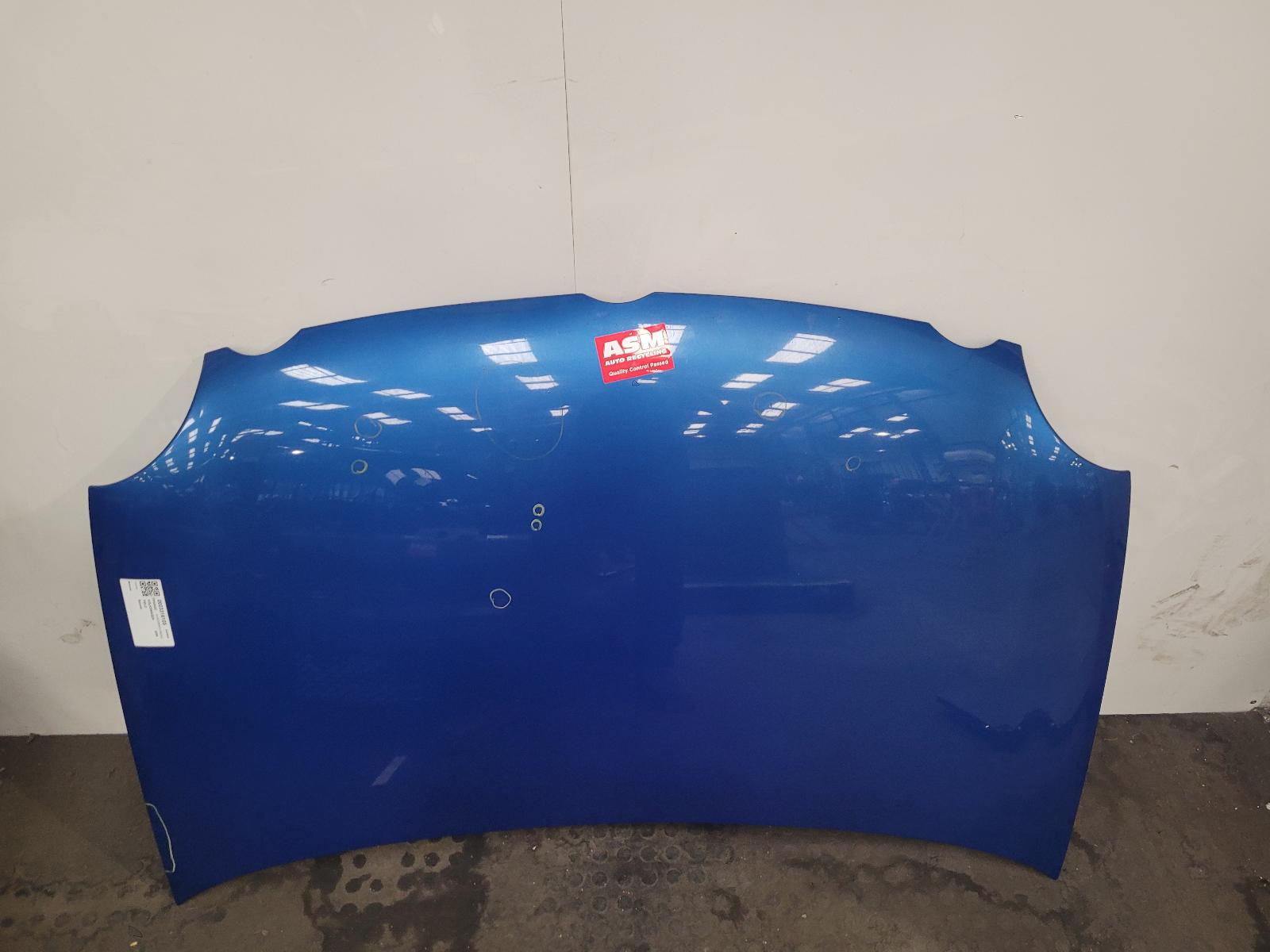 View Auto part Bonnet Volkswagen Polo 2004