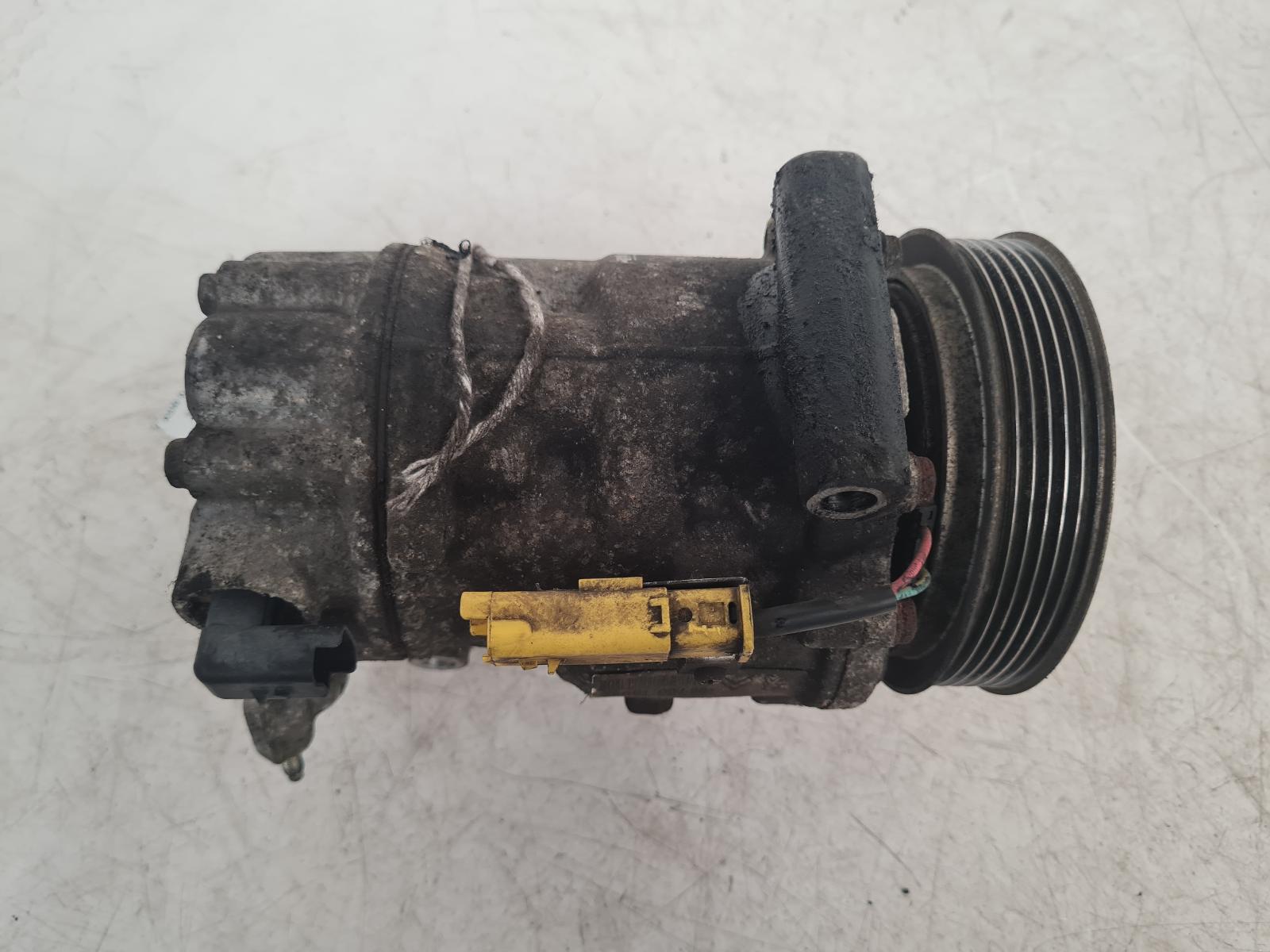 View Auto part Compressor Citroen C4 2010