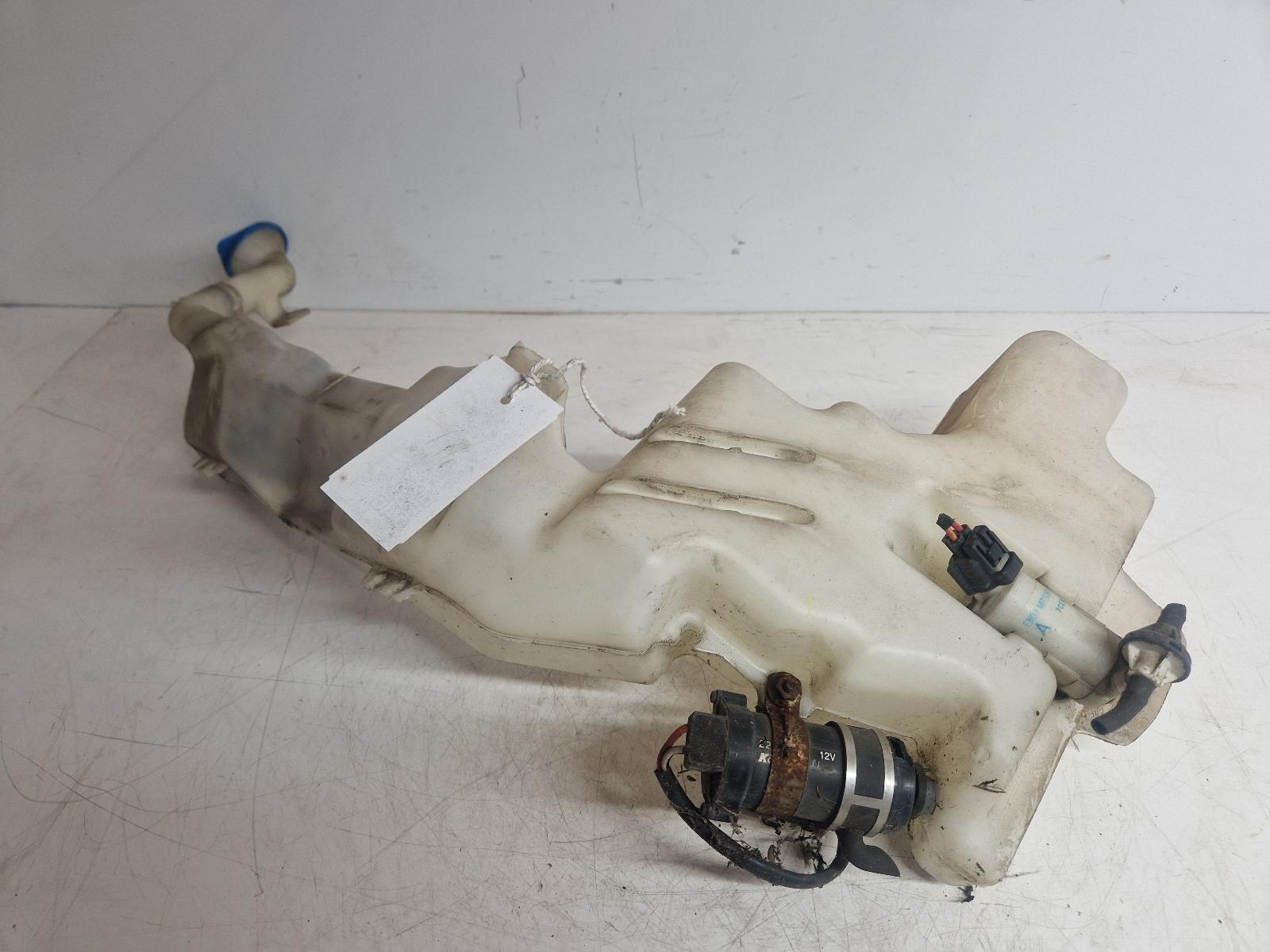 View Auto part Washer Bottle Honda Crv 2008