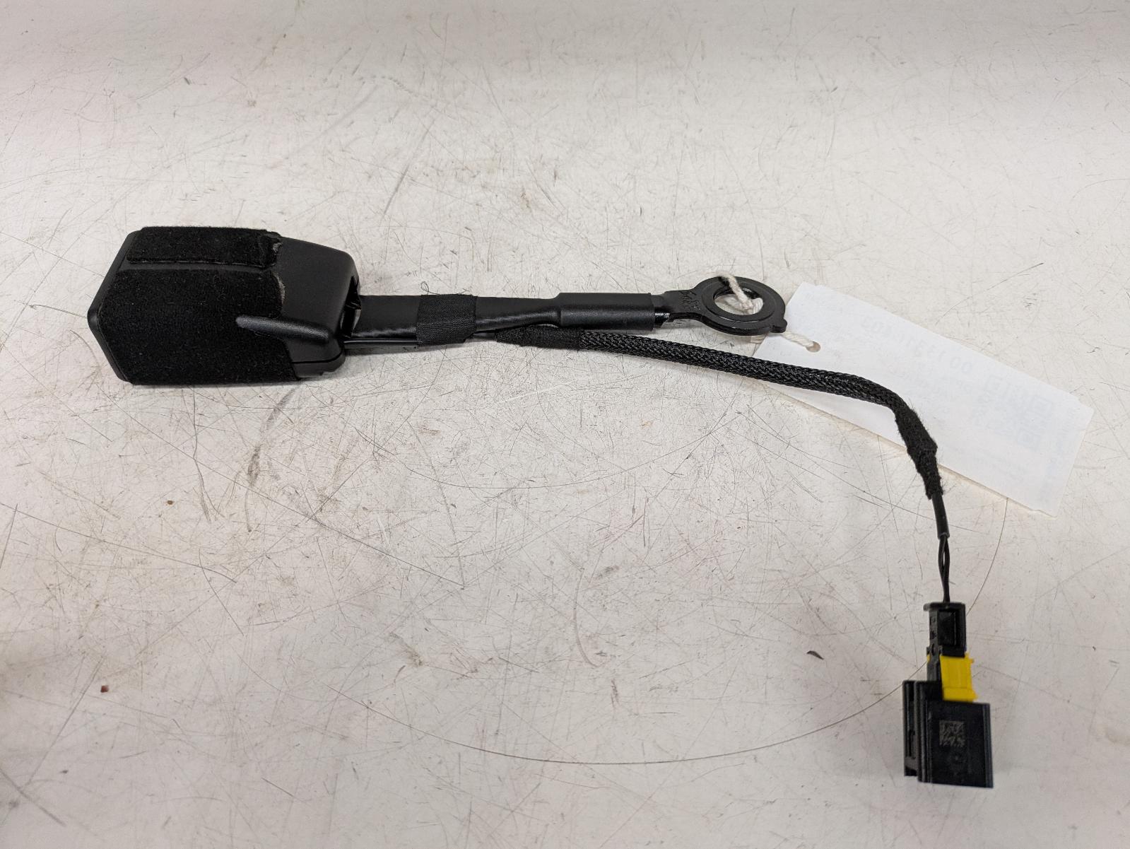 View Auto part Seat Belt Vauxhall Corsa 2024