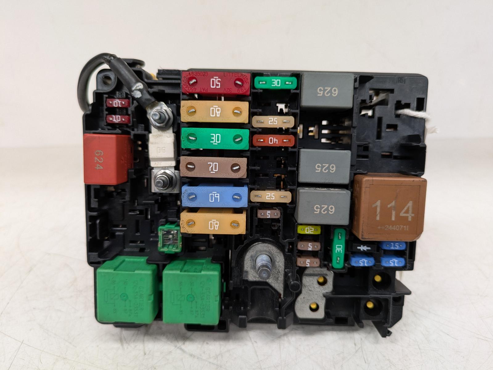 View Auto part Fuse Box Vauxhall Corsa 2024