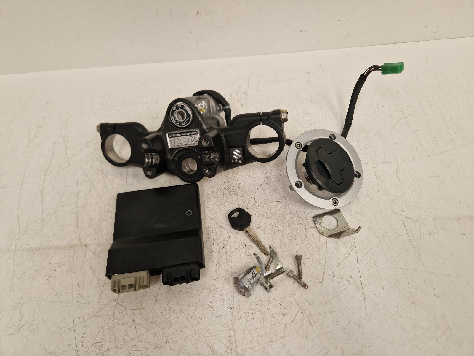 View Auto part Comp.Lock Set + Keys Suzuki Sv650 2022