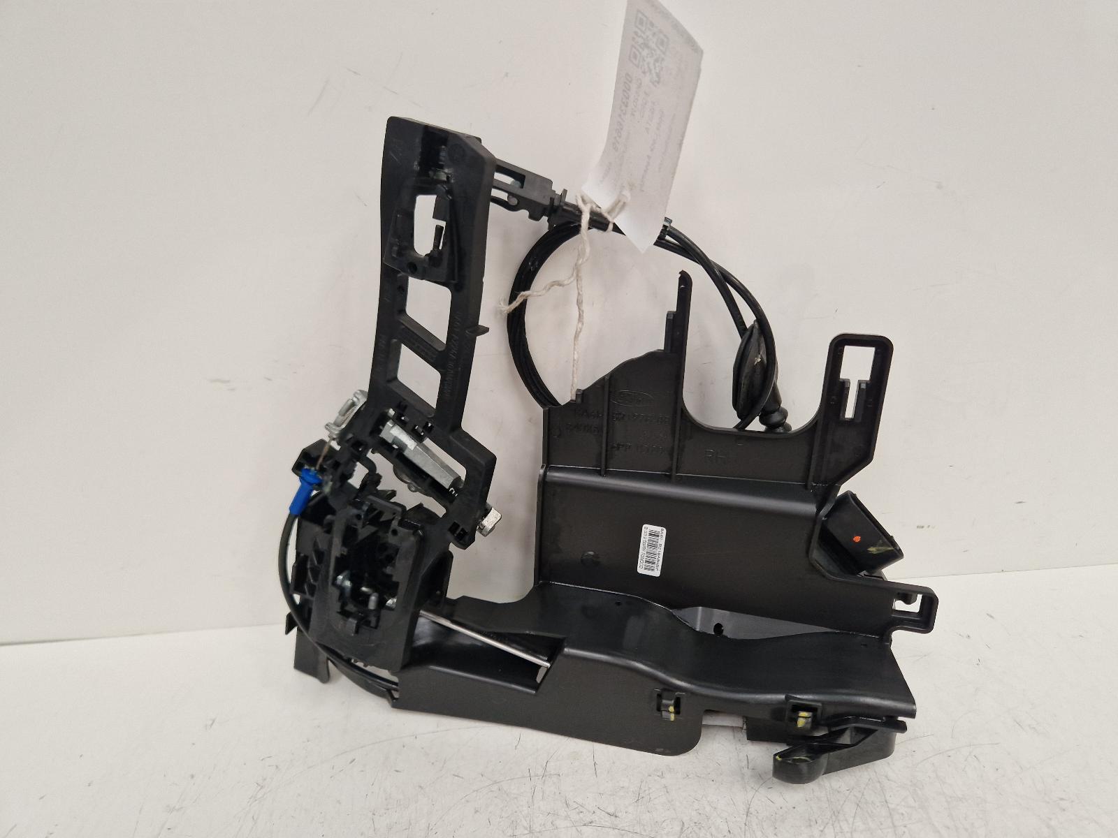 View Auto part Door Lock Assembly Ford Fiesta 2012