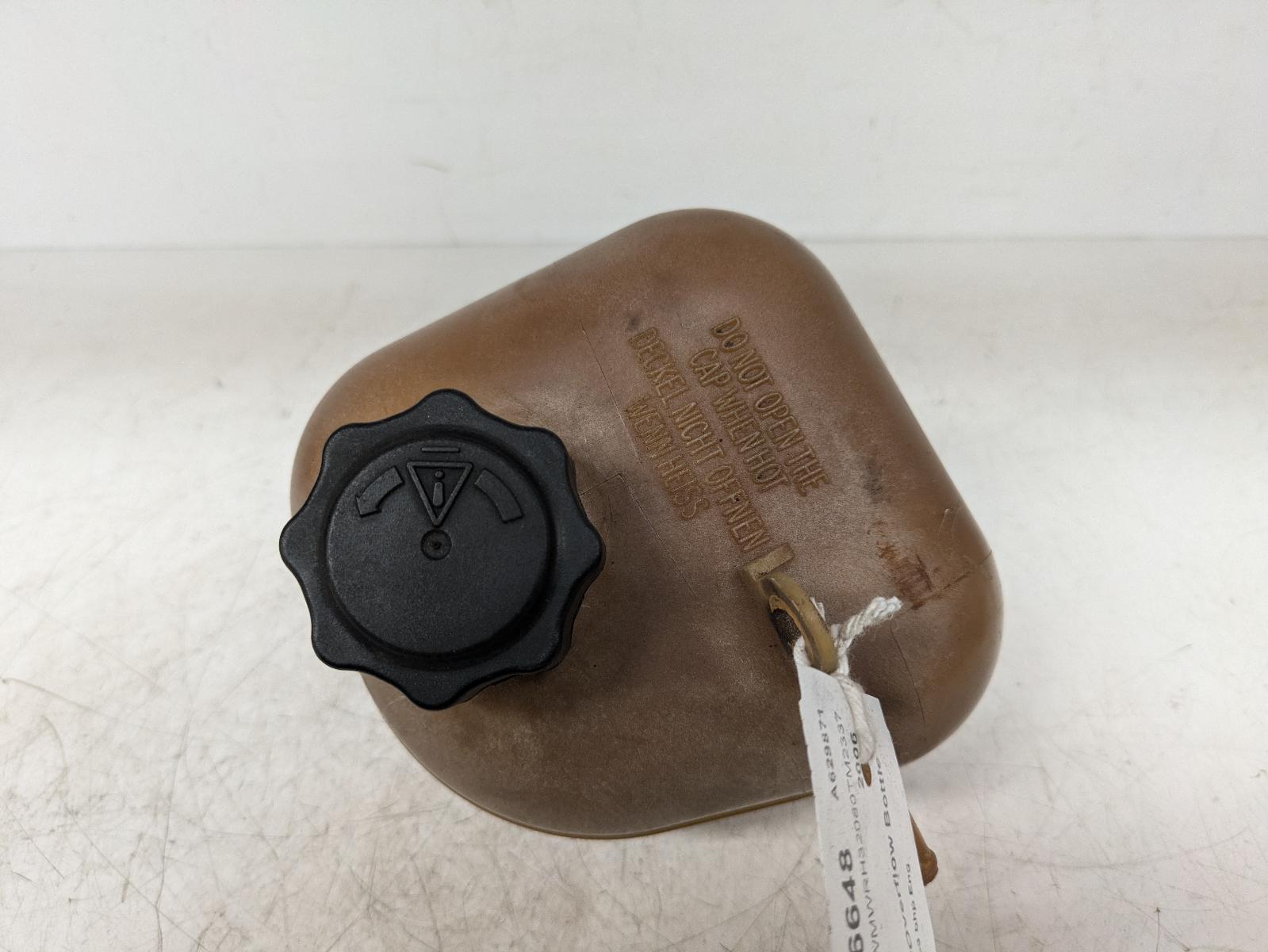 View Auto part Overflow Bottle Mini (bmw) Mini 2006