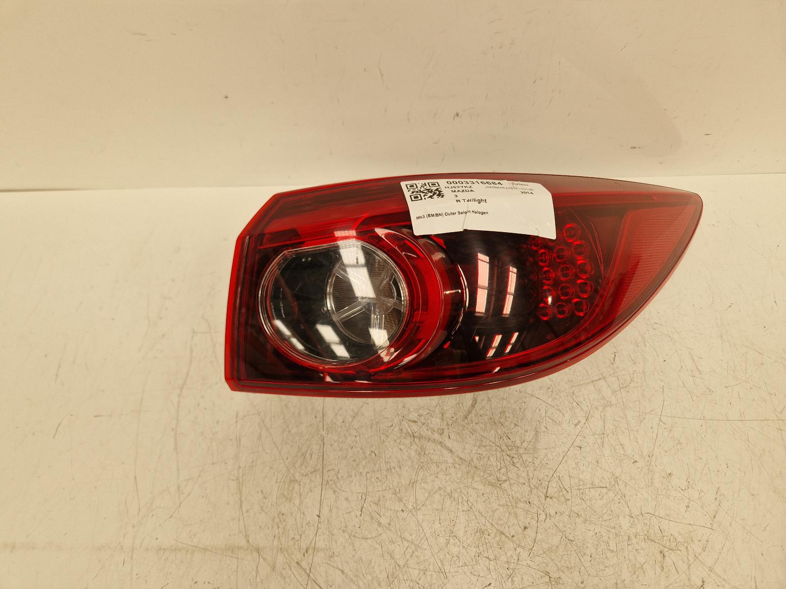 View Auto part R Taillight Mazda 3 2014