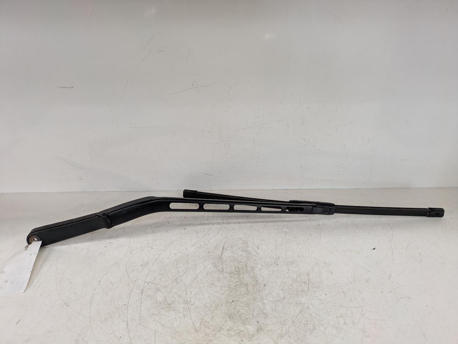 View Auto part Wiper Arm Mercedes Clk 2007