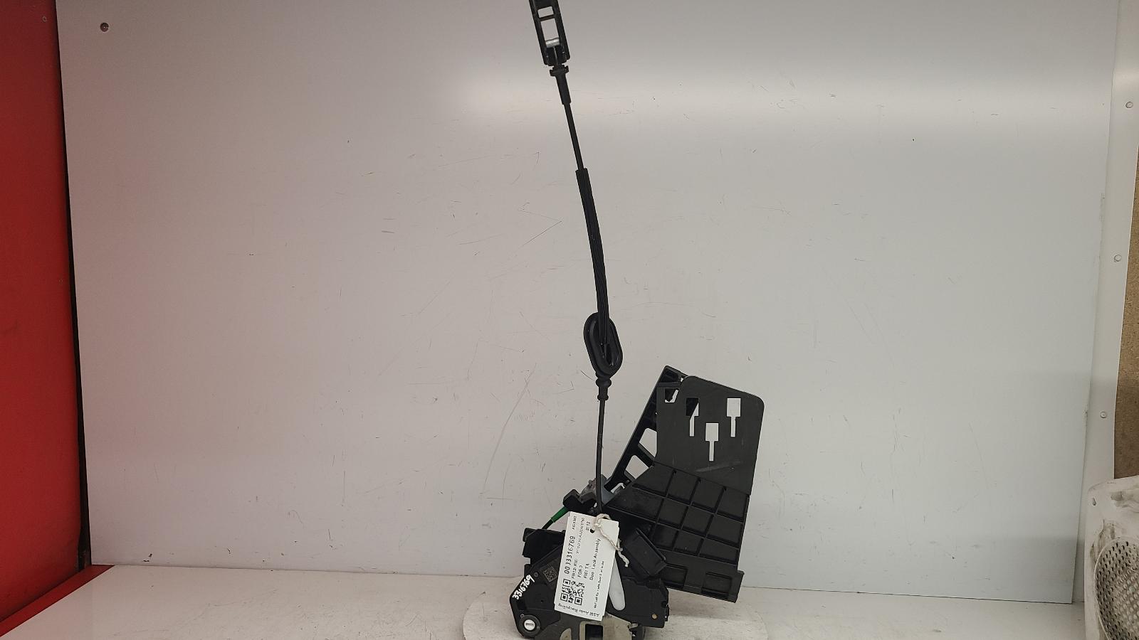 View Auto part Door Lock Assembly Ford Fiesta 2012