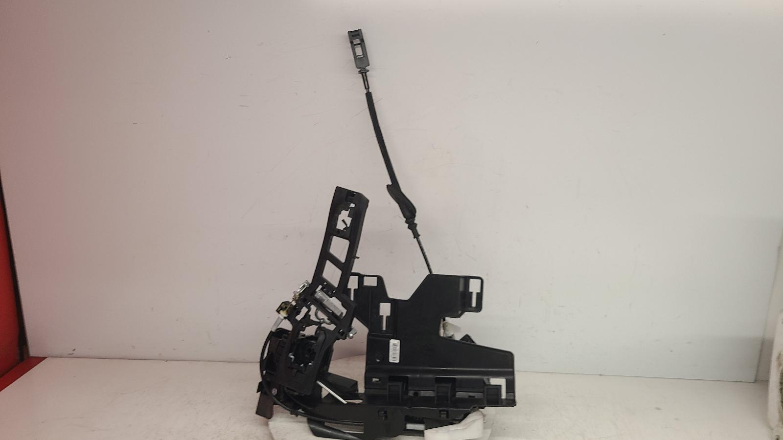 View Auto part Door Lock Assembly Ford Fiesta 2012