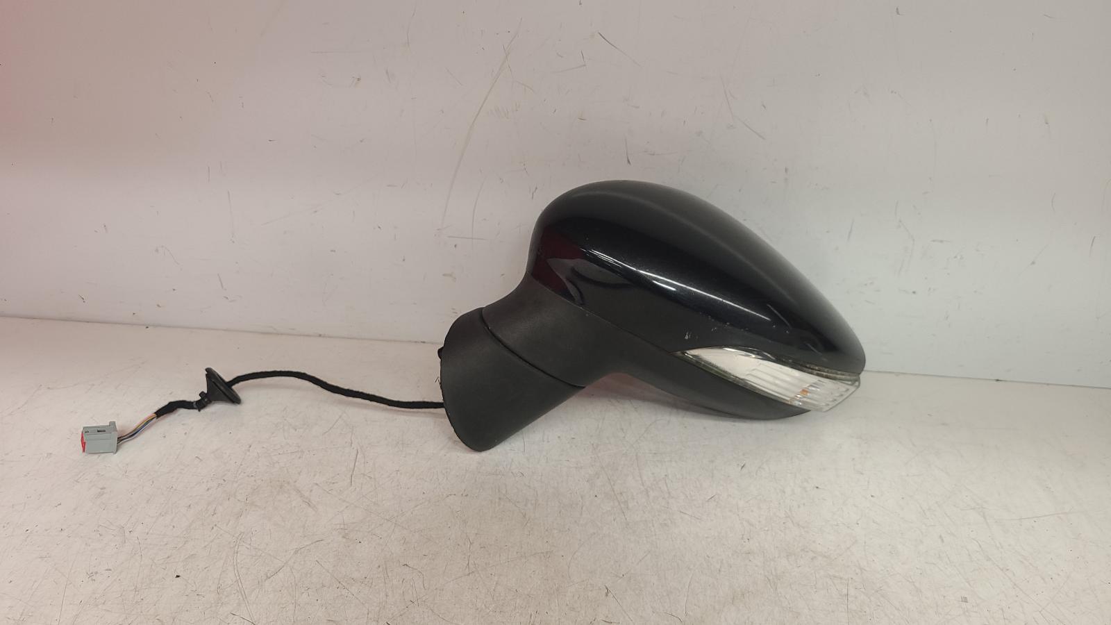 View Auto part L Door Mirror Ford Fiesta 2012