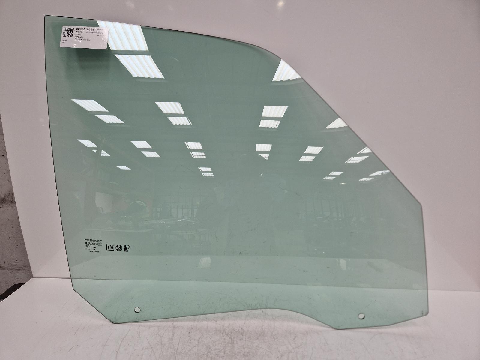 View Auto part RF Door Window Ford Galaxy 2015
