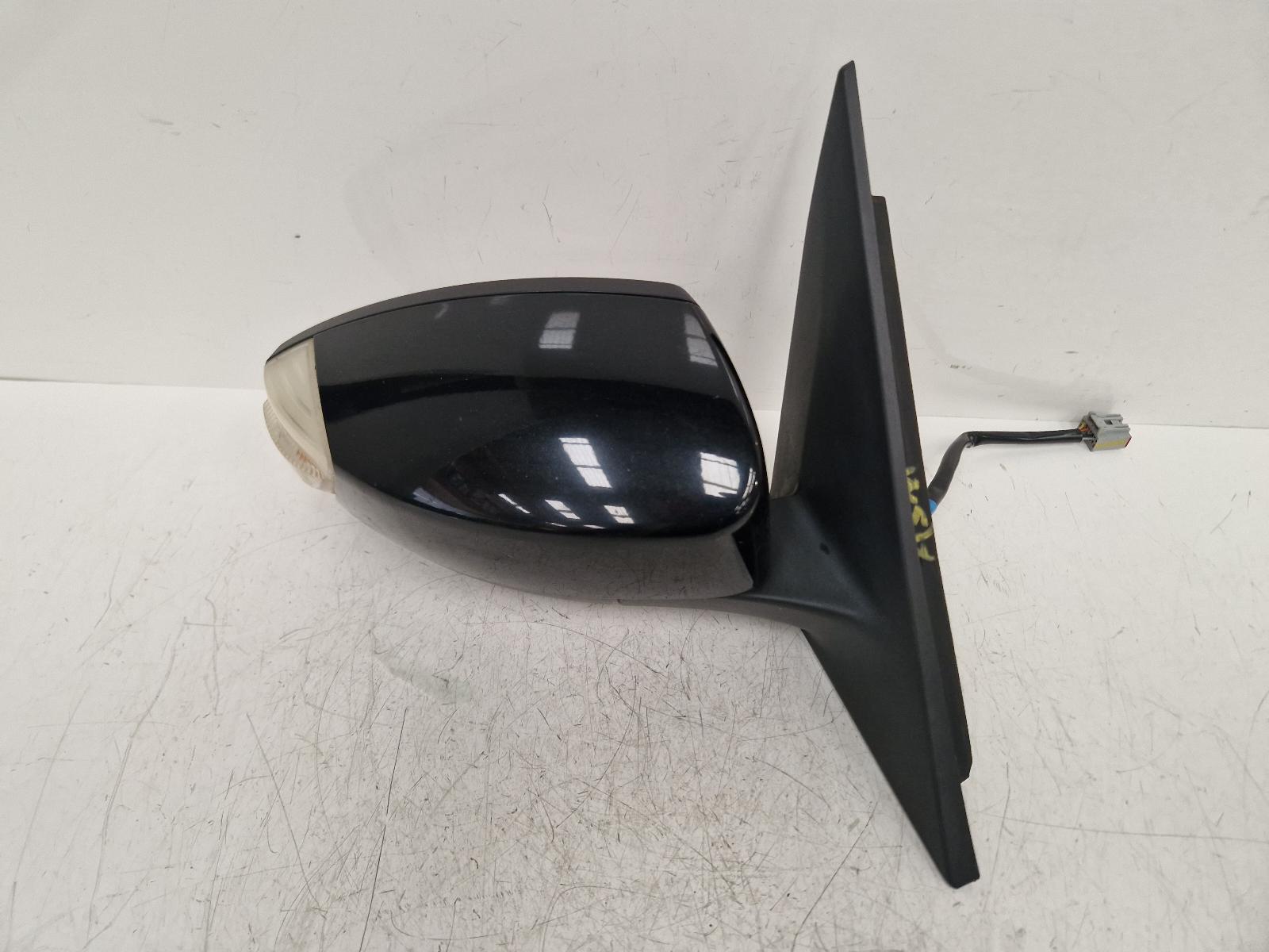 View Auto part R Door Mirror Ford Galaxy 2015
