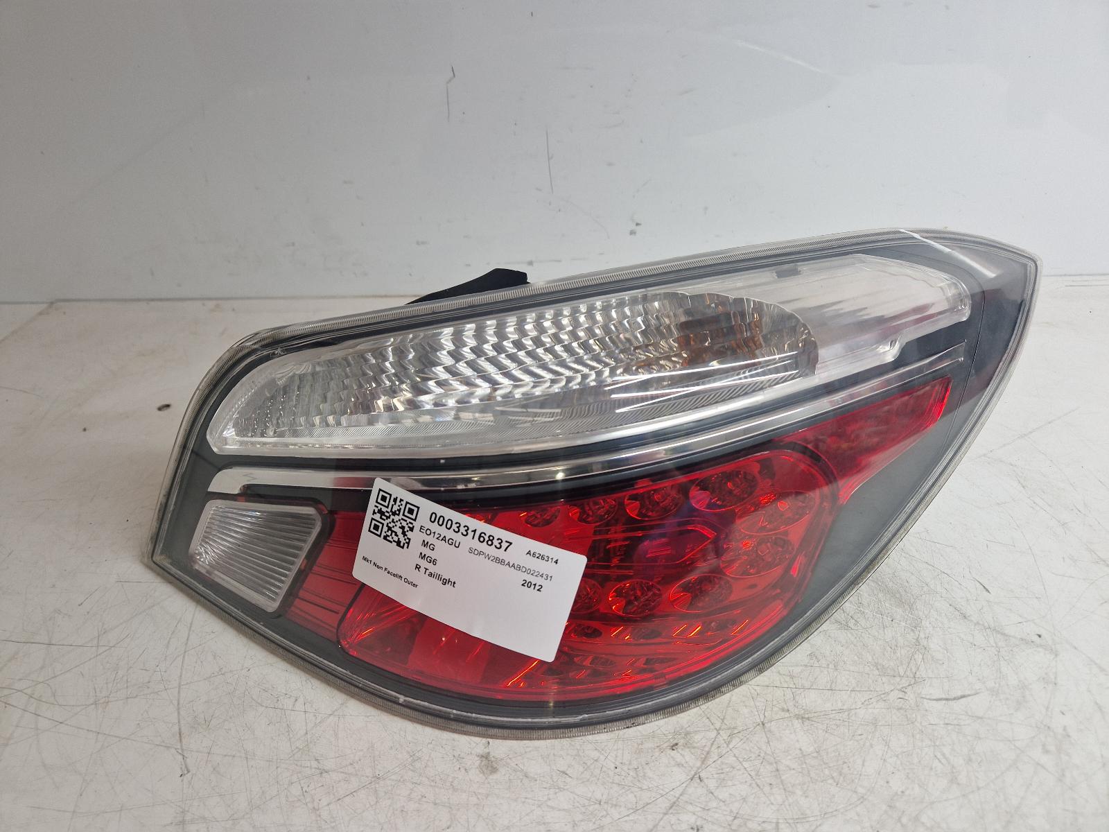 View Auto part R Taillight Mg Mg6 2012